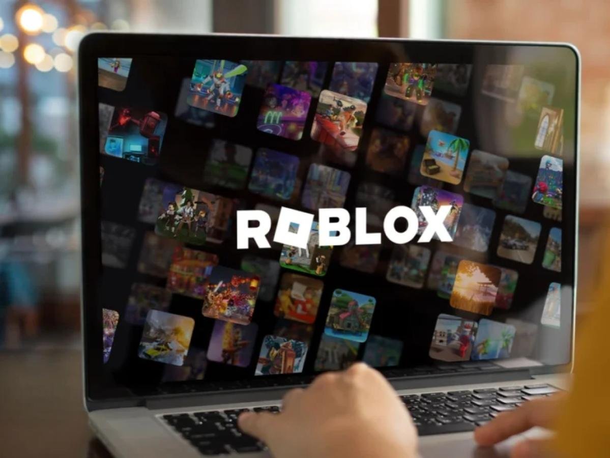 keuntungan bermain roblox